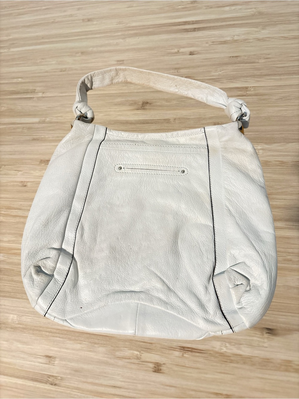 B. Makowsky White Leather Shoulder Bag – Classic Women’s Handbag - Picture 2 of 9